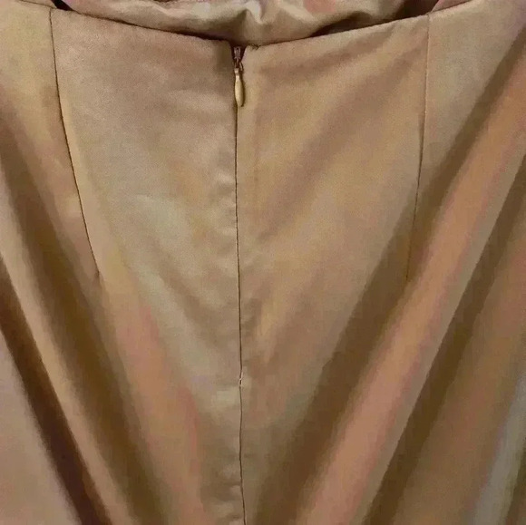 Lulus It's Fate Pale Orange Satin Sleeveless Halter Maxi Dress size M - Picture 5 of 6